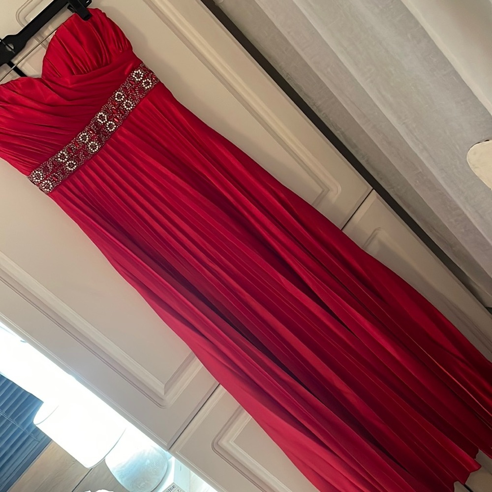 Pretty Red Pleated Beaded Dress!